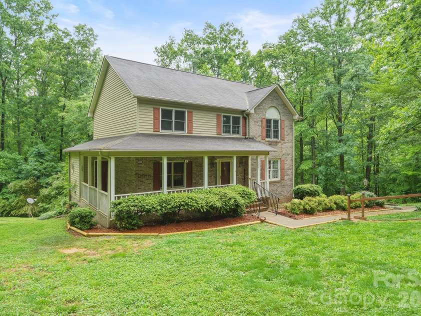 1227 Shirebourn None, Hickory, NC 28602.  MLS# CAR4380641, YatesRealty ID 23636. 