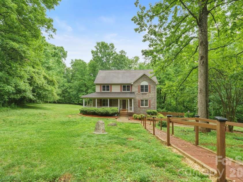 1227 Shirebourn None, Hickory, NC 28602.  MLS# CAR4380641, YatesRealty ID 23636. 