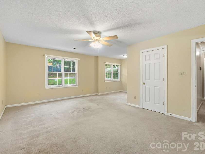1227 Shirebourn None, Hickory, NC 28602.  MLS# CAR4380641, YatesRealty ID 23636. Spacious Primary Bedroom