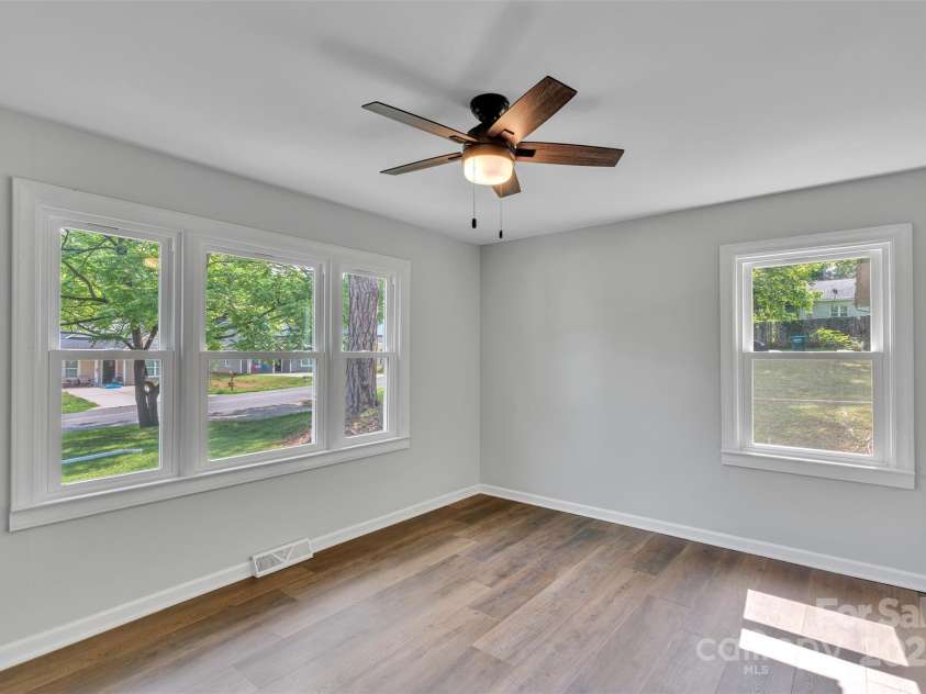 506 Maine Avenue, Bessemer City, NC 28016.  MLS# CAR4077822, YatesRealty ID 23636. The two additional bedrooms offer bright, comfortable spaces perfect for kids, guests, or a dedicated home office. With neutral tones and updated finishes, these rooms are ready to adapt to your lifestyle.