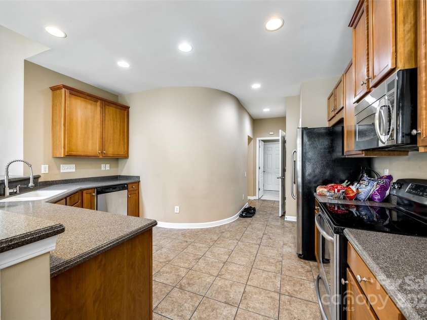 13916 Mallard Lake Road, Charlotte, NC 28262.  MLS# CAR4273493, YatesRealty ID 23637. 