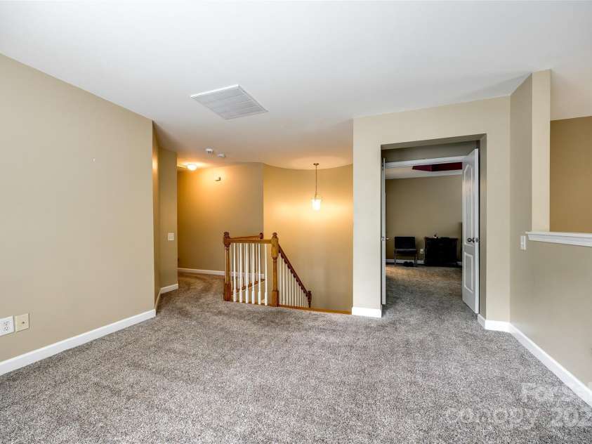 13916 Mallard Lake Road, Charlotte, NC 28262.  MLS# CAR4273493, YatesRealty ID 23637. 