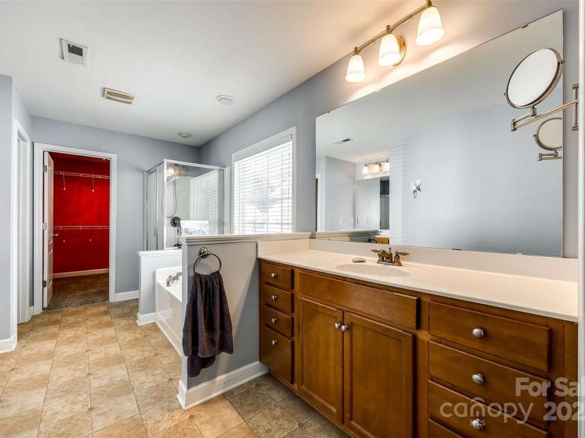 13916 Mallard Lake Road, Charlotte, NC 28262.  MLS# CAR4273493, YatesRealty ID 23637. 