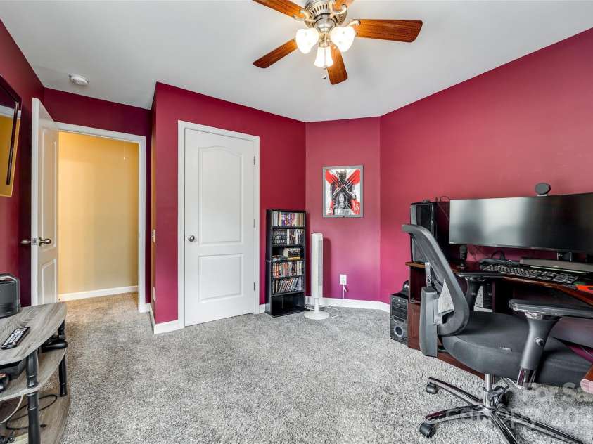 13916 Mallard Lake Road, Charlotte, NC 28262.  MLS# CAR4273493, YatesRealty ID 23637. 