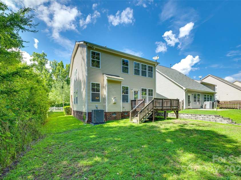 13916 Mallard Lake Road, Charlotte, NC 28262.  MLS# CAR4273493, YatesRealty ID 23637. 