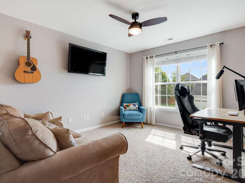 20 Stone River Drive, Asheville, NC 28804.  MLS# CAR4380829, YatesRealty ID 23637. 