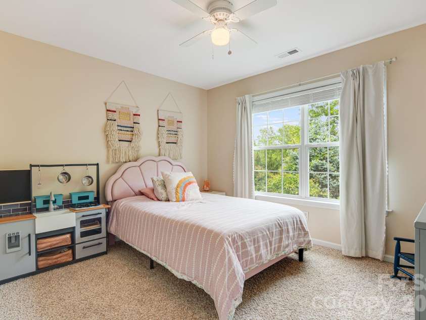 20 Stone River Drive, Asheville, NC 28804.  MLS# CAR4380829, YatesRealty ID 23637. 