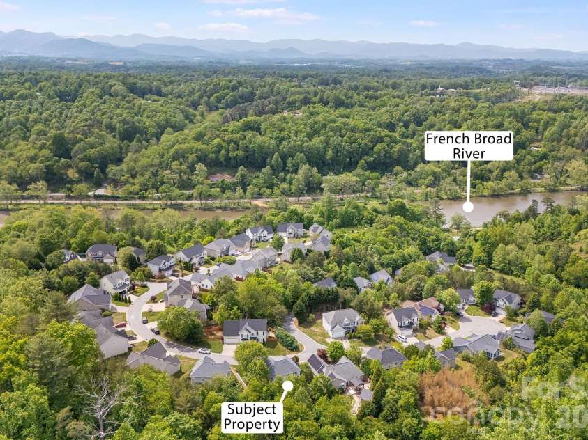 20 Stone River Drive, Asheville, NC 28804.  MLS# CAR4380829, YatesRealty ID 23637. 