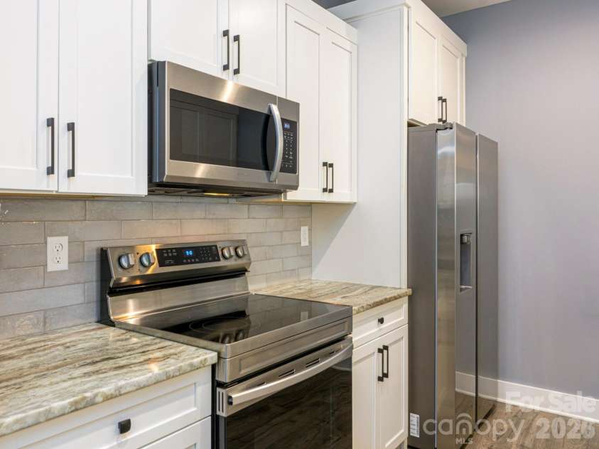 110 Coralroot Lane, Arden, NC 28704.  MLS# CAR4383406, YatesRealty ID 23639. 