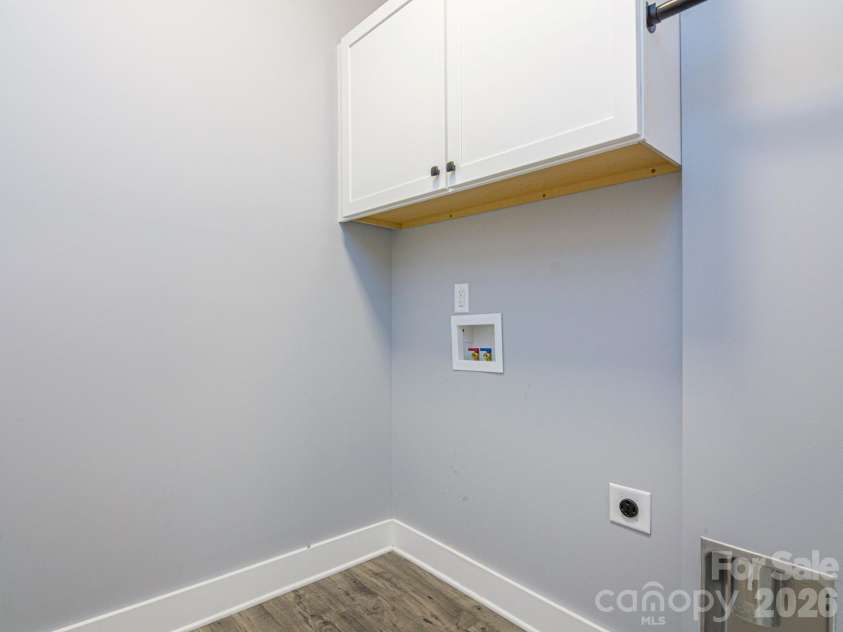 110 Coralroot Lane, Arden, NC 28704.  MLS# CAR4383406, YatesRealty ID 23639. 