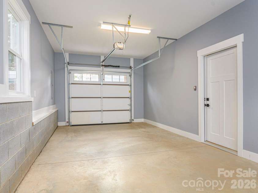 110 Coralroot Lane, Arden, NC 28704.  MLS# CAR4383406, YatesRealty ID 23639. 