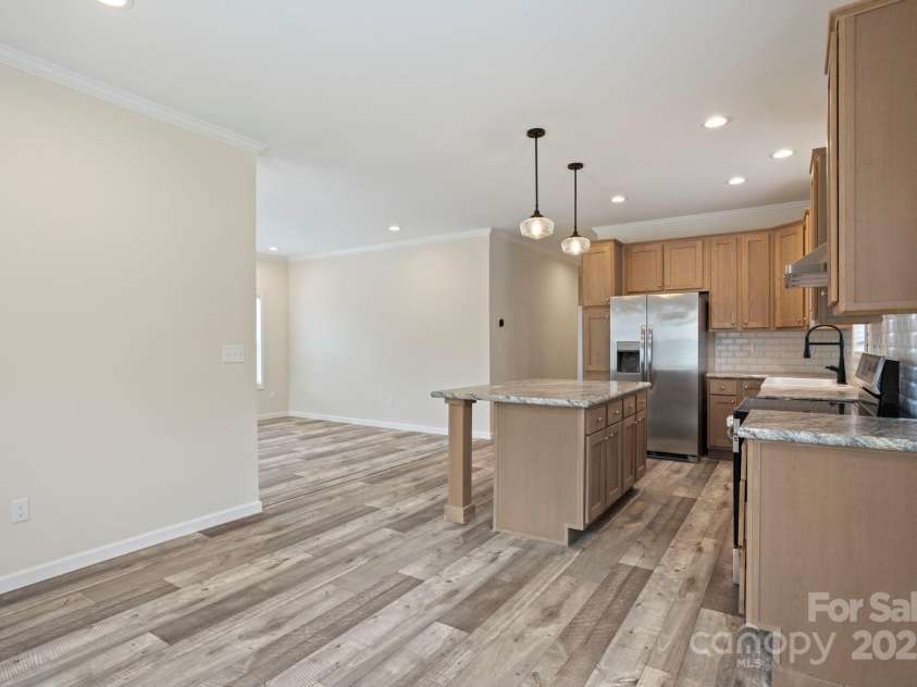 121 Bellamy Road, Asheville, NC 28806.  MLS# CAR4277886, YatesRealty ID 2364. 