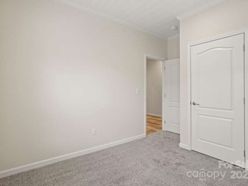 121 Bellamy Road, Asheville, NC 28806.  MLS# CAR4277886, YatesRealty ID 2364. 