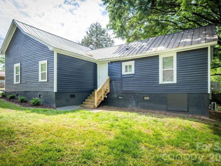 19513 Meridian Street, Cornelius, NC 28031.  MLS# CAR4370578, YatesRealty ID 23641. Backyard