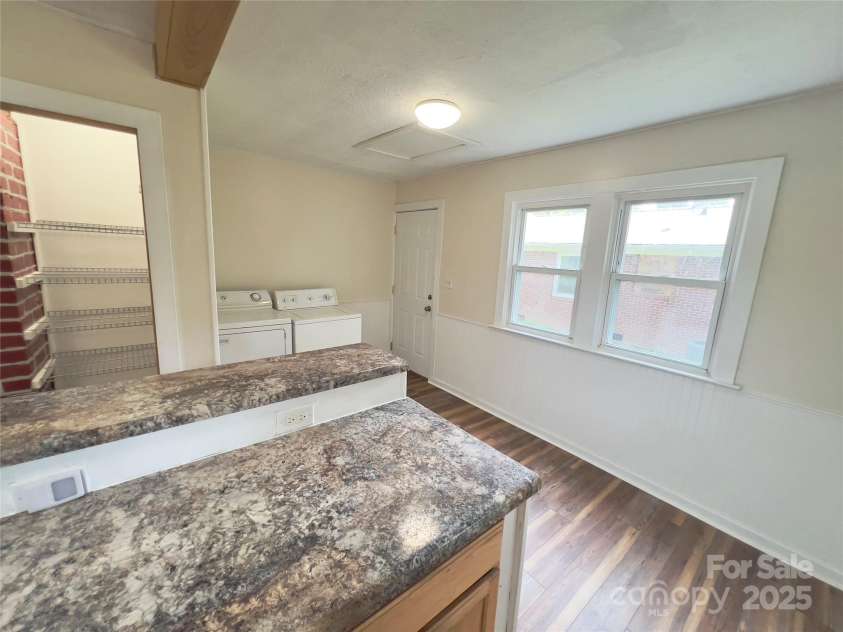 413 Forest Place, Lenoir, NC 28645.  MLS# CAR4271714, YatesRealty ID 23641. 