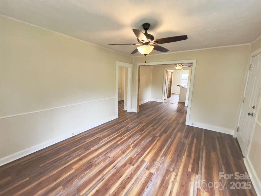 413 Forest Place, Lenoir, NC 28645.  MLS# CAR4271714, YatesRealty ID 23641. 