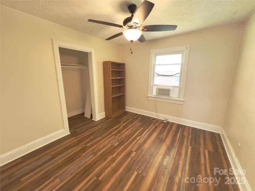 413 Forest Place, Lenoir, NC 28645.  MLS# CAR4271714, YatesRealty ID 23641. 