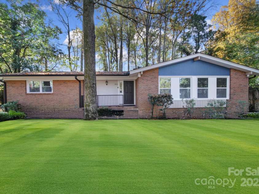 6513 old post Road, Charlotte, NC 28212.  MLS# CAR4320928, YatesRealty ID 23642. 