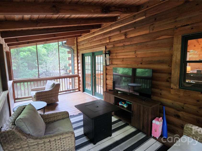 306 Henry Dingus Way, Maggie Valley, NC 28751.  MLS# CAR4183056, YatesRealty ID 23643. 