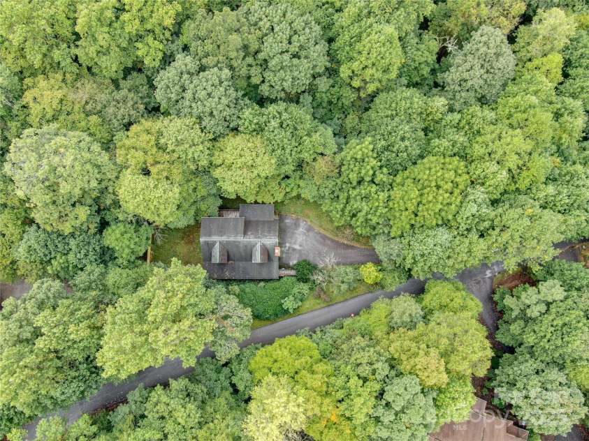 306 Henry Dingus Way, Maggie Valley, NC 28751.  MLS# CAR4183056, YatesRealty ID 23643. 