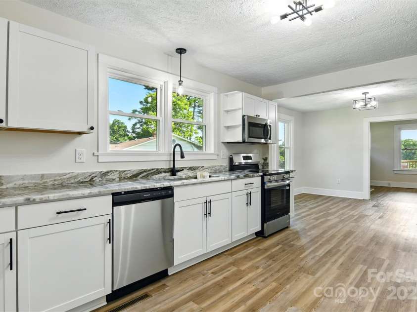 3923 US Hwy 321A Highway, Hudson, NC 28638.  MLS# CAR4269405, YatesRealty ID 23645. 