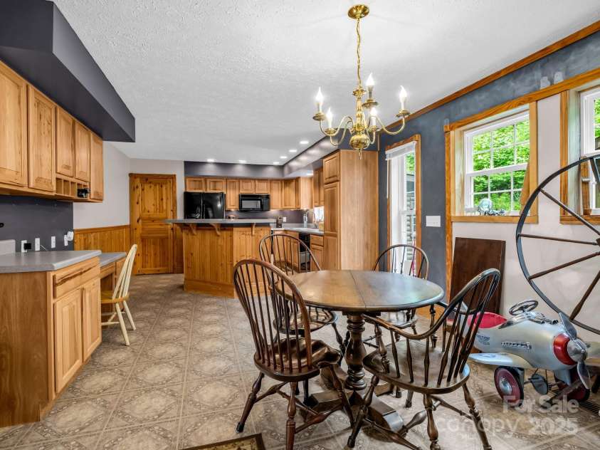 621 Cherryfield Creek, Brevard, NC 28712.  MLS# CAR4269516, YatesRealty ID 23646. 