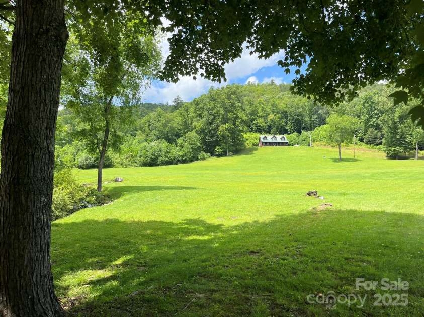 621 Cherryfield Creek, Brevard, NC 28712.  MLS# CAR4269516, YatesRealty ID 23646. Entrance to Property