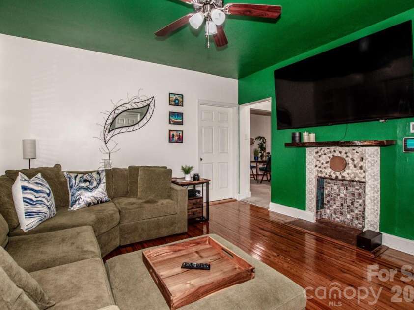 1204 Catawba Street, Belmont, NC 28012.  MLS# CAR4376035, YatesRealty ID 23647. 