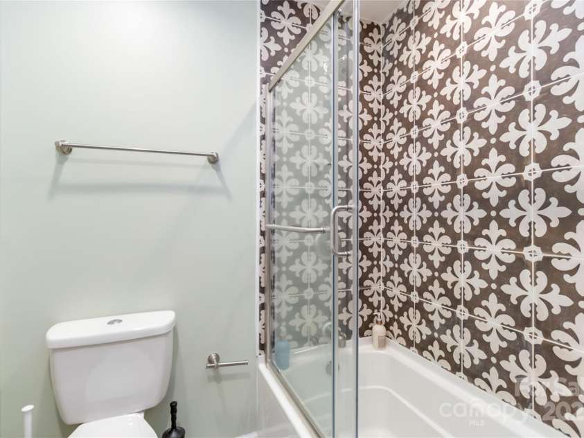 4855 Saluda Road, Rock Hill, SC 29730.  MLS# CAR4255315, YatesRealty ID 23647. 