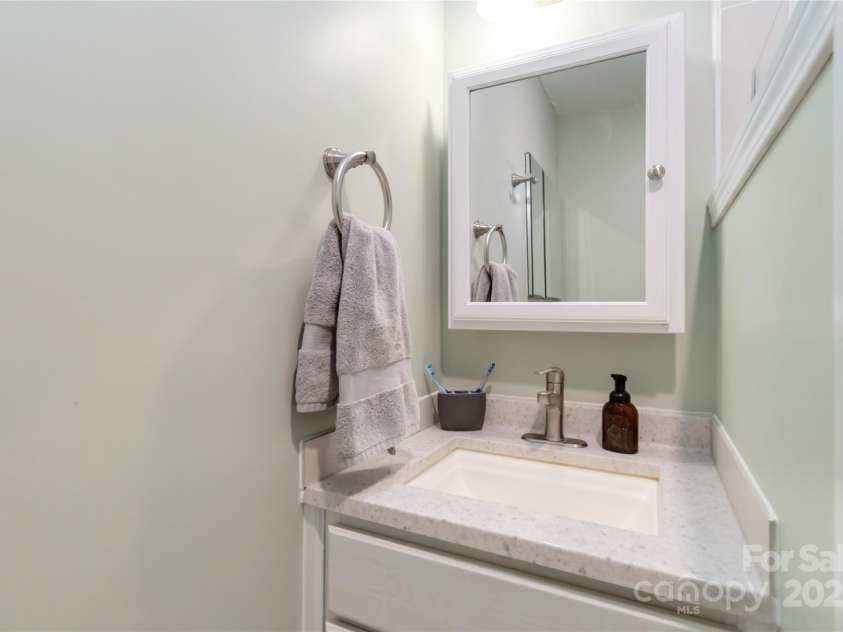 4855 Saluda Road, Rock Hill, SC 29730.  MLS# CAR4255315, YatesRealty ID 23647. 