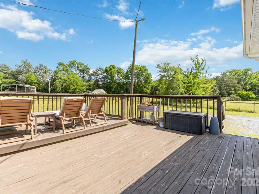 4855 Saluda Road, Rock Hill, SC 29730.  MLS# CAR4255315, YatesRealty ID 23647. 