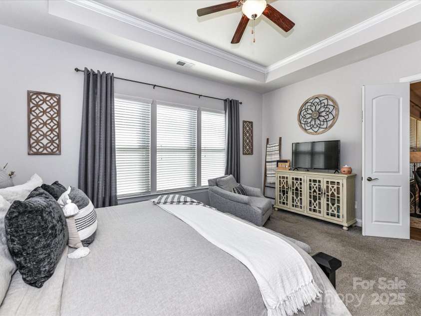 2005 Arbor Hills Drive, Indian Trail, NC 28079.  MLS# CAR4273599, YatesRealty ID 23648. 