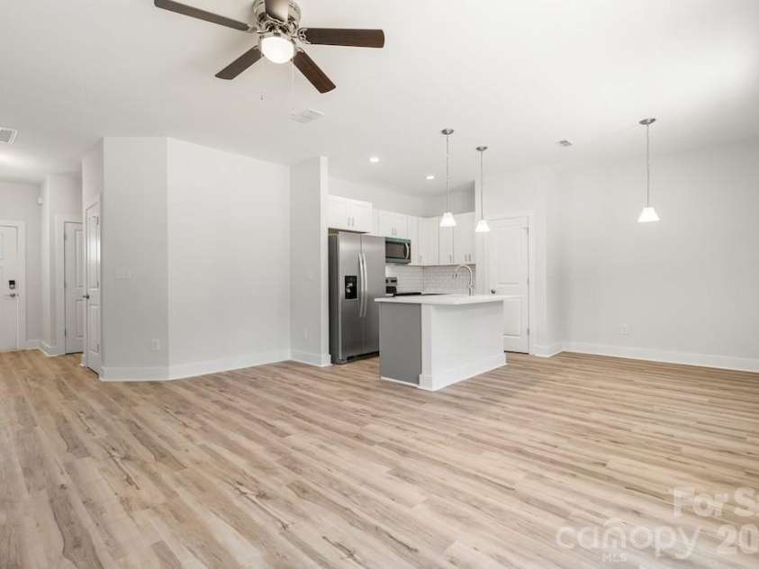 1214 Patterson Street, Shelby, NC 28152.  MLS# CAR4379896, YatesRealty ID 23649. Kitchen