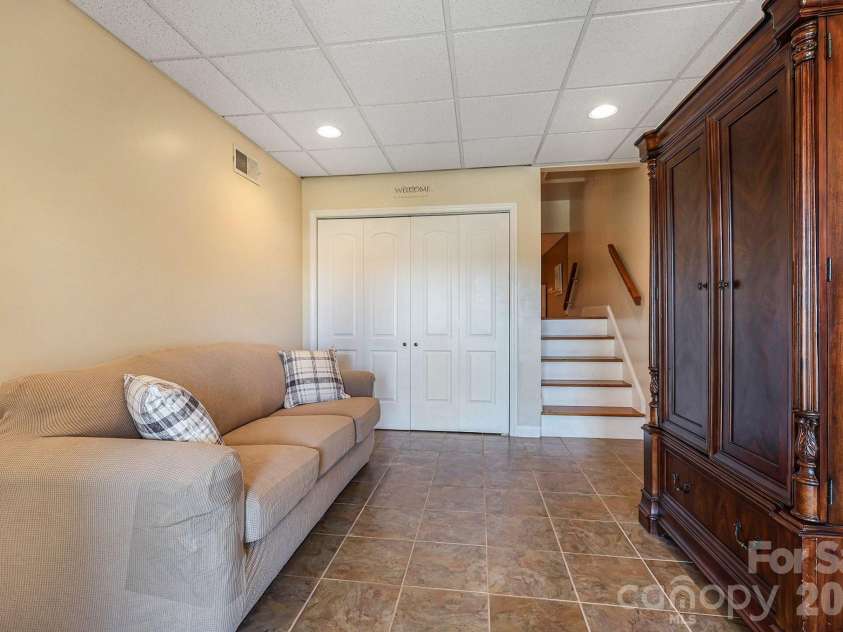 103 Oriole Road, New London, NC 28127.  MLS# CAR4335932, YatesRealty ID 2365. Perfect flex space for a home office, custom built in closet organizer