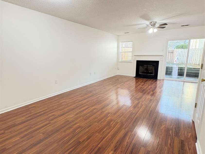 15415 Asterwind Court, Charlotte, NC 28277.  MLS# CAR4382864, YatesRealty ID 23651. Dinning & living