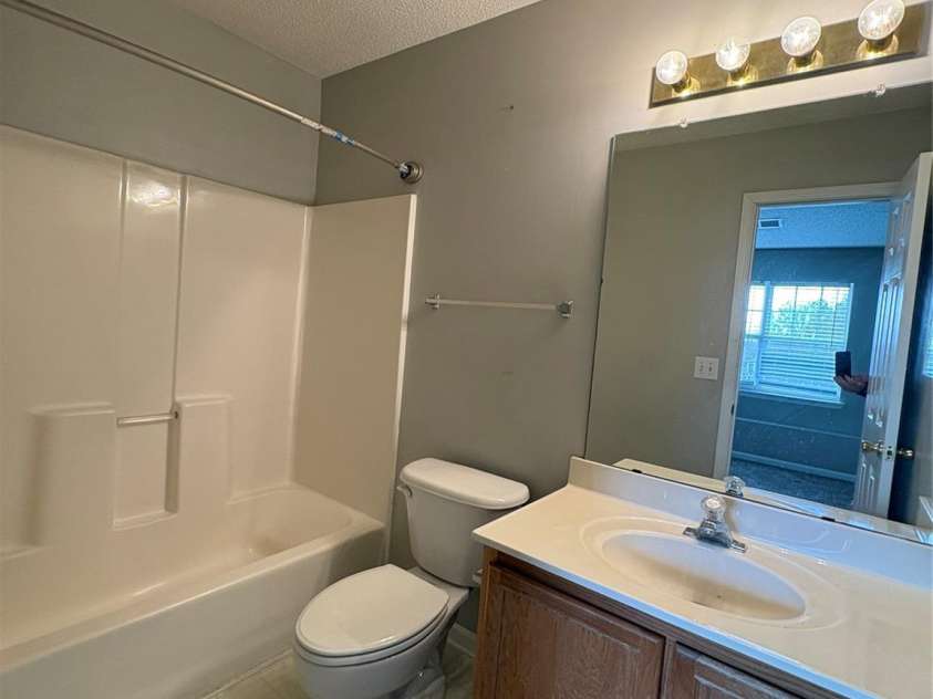 15415 Asterwind Court, Charlotte, NC 28277.  MLS# CAR4382864, YatesRealty ID 23651. Full bath 1