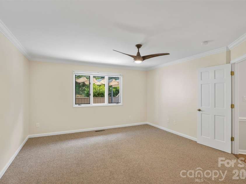 201 Timber Drive, Asheville, NC 28804.  MLS# CAR4373711, YatesRealty ID 23652. 2nd bedroom