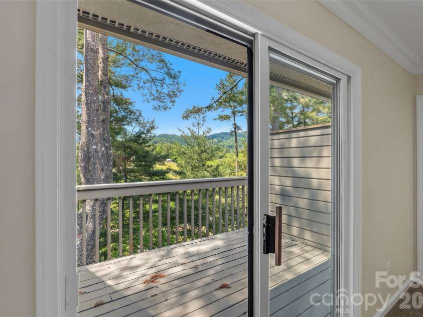 201 Timber Drive, Asheville, NC 28804.  MLS# CAR4373711, YatesRealty ID 23652. Views