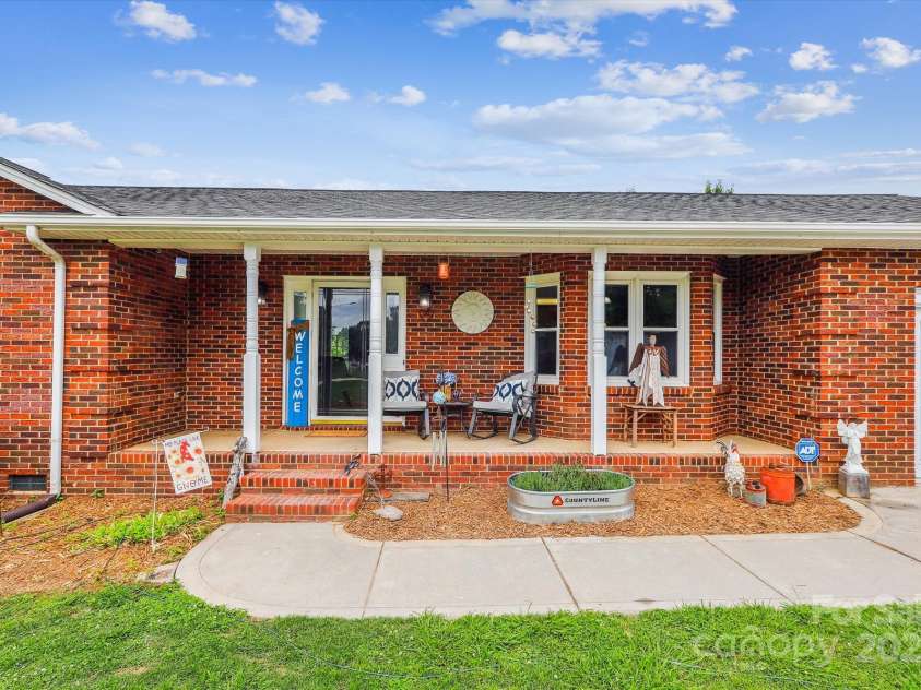 4527 Marshall Court, Monroe, NC 28110.  MLS# CAR4262625, YatesRealty ID 23654. 