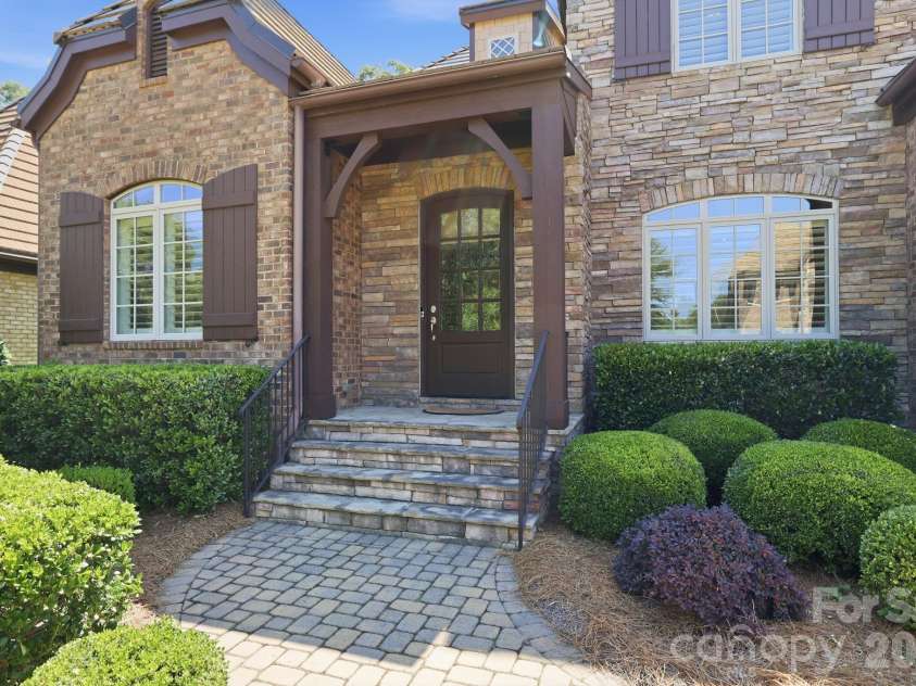601 Belle Meade Court, Waxhaw, NC 28173.  MLS# CAR4381992, YatesRealty ID 23654. 