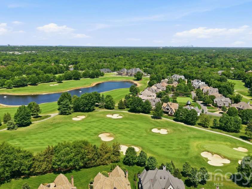 601 Belle Meade Court, Waxhaw, NC 28173.  MLS# CAR4381992, YatesRealty ID 23654. 