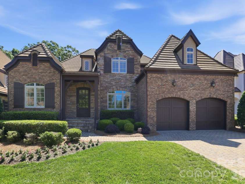 601 Belle Meade Court, Waxhaw, NC 28173.  MLS# CAR4381992, YatesRealty ID 23654. 