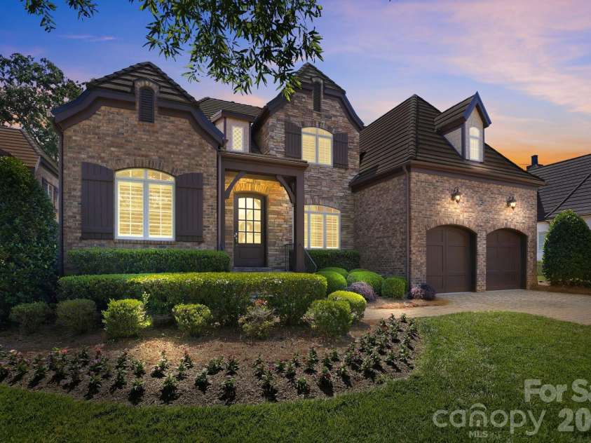601 Belle Meade Court, Waxhaw, NC 28173.  MLS# CAR4381992, YatesRealty ID 23654. Virtual Twilight