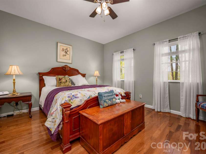 88 Pounding Mill None, Hendersonville, NC 28792.  MLS# CAR4367016, YatesRealty ID 23655. Primary suite