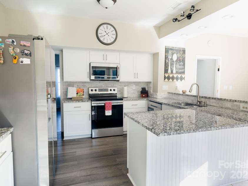 9232 Chislehurst Road, Mint Hill, NC 28227.  MLS# CAR4277120, YatesRealty ID 23656. 