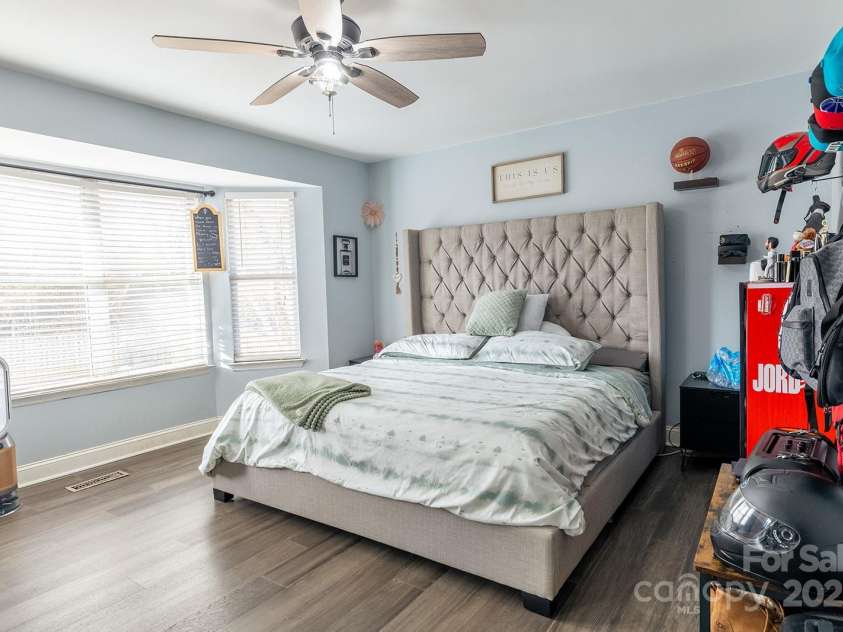 9232 Chislehurst Road, Mint Hill, NC 28227.  MLS# CAR4277120, YatesRealty ID 23656. 