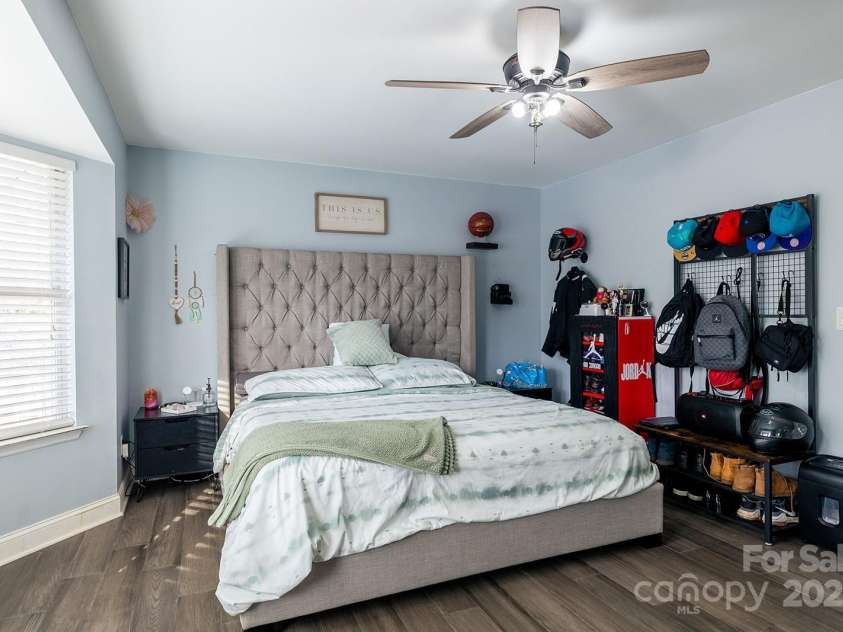 9232 Chislehurst Road, Mint Hill, NC 28227.  MLS# CAR4277120, YatesRealty ID 23656. Master Bedroom