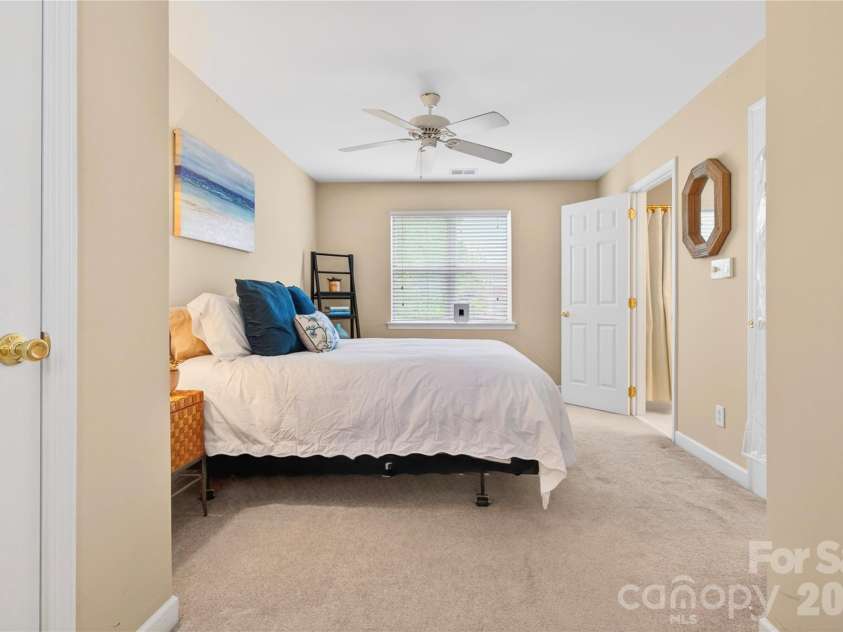 18310 Taffrail Way, Cornelius, NC 28031.  MLS# CAR4372401, YatesRealty ID 23659. 