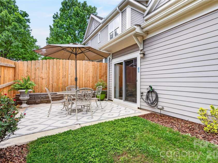 18310 Taffrail Way, Cornelius, NC 28031.  MLS# CAR4372401, YatesRealty ID 23659. 