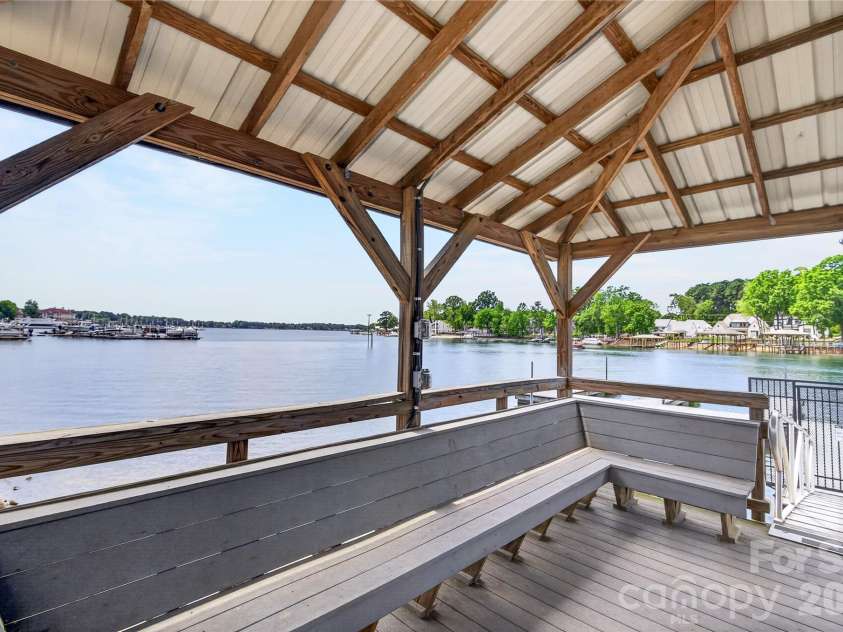 18310 Taffrail Way, Cornelius, NC 28031.  MLS# CAR4372401, YatesRealty ID 23659. 